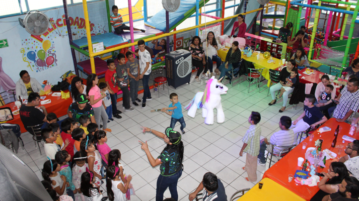 Juegos Infantiles en Salón de Fiestas
